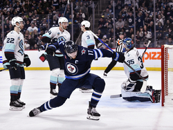 APTOPIX Kraken Jets Hockey
