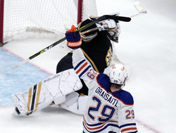Oilers Bruins Hockey