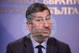 Парламент - ПП-ДБ - кулоари - изявление