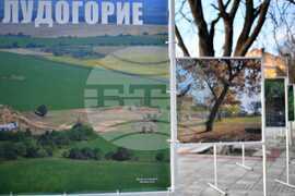 Исперих - изложба - Мехмез Азиз