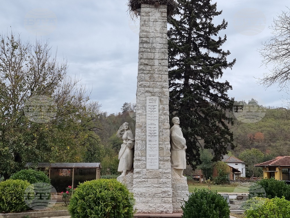 С гражданско поклонение и празнична програма в Угърчин ще бъдат отбелязани 148 години от Освобождението на България