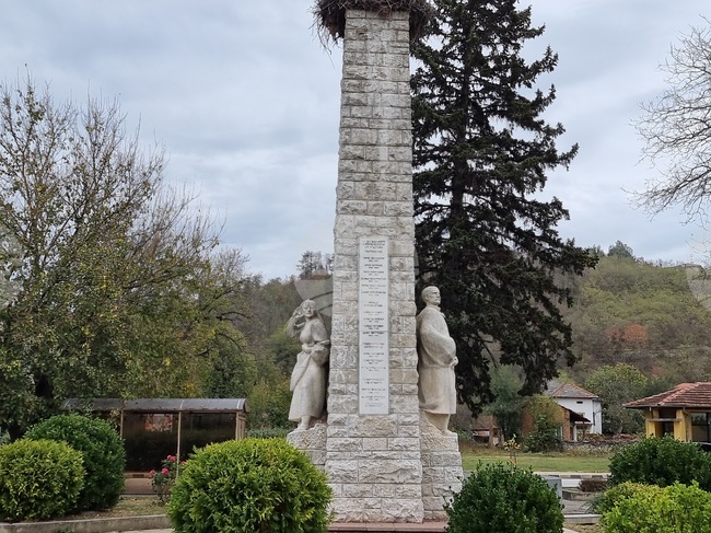 С гражданско поклонение и празнична програма в Угърчин ще бъдат отбелязани 148 години от Освобождението на България