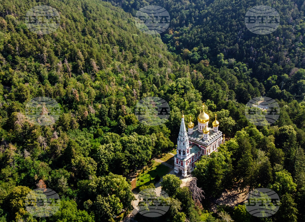 Село Шипка - храм-паметник "Рождество Христово"