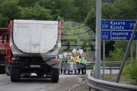Благоевград - протест - пътни строители