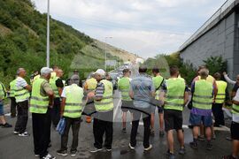 Благоевград - протест - пътни строители