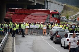 Благоевград - протест - пътни строители