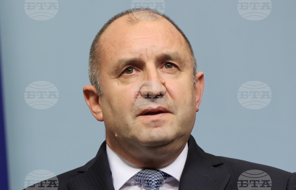 Румен Радев: Стефан Янев беше успешен министър-председател, но като министър на отбраната очаквах повече (допълнено)