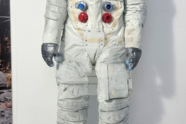 Варна - космически скафандър на Нийл Армстронг