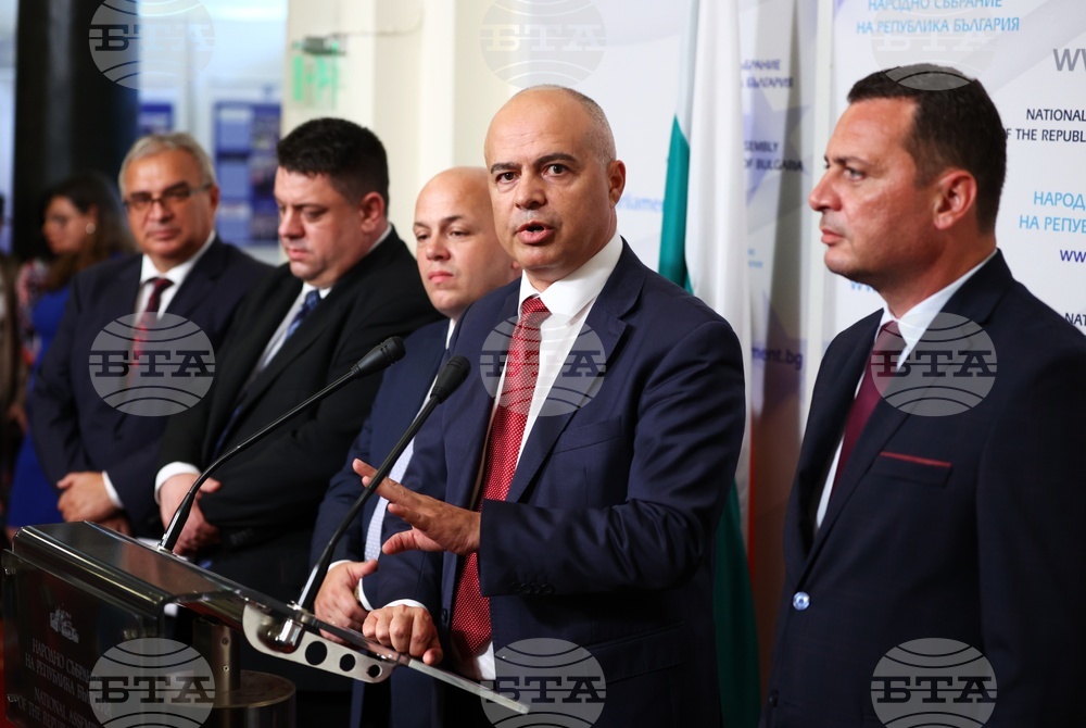 Парламент - БСП за България - брифинг