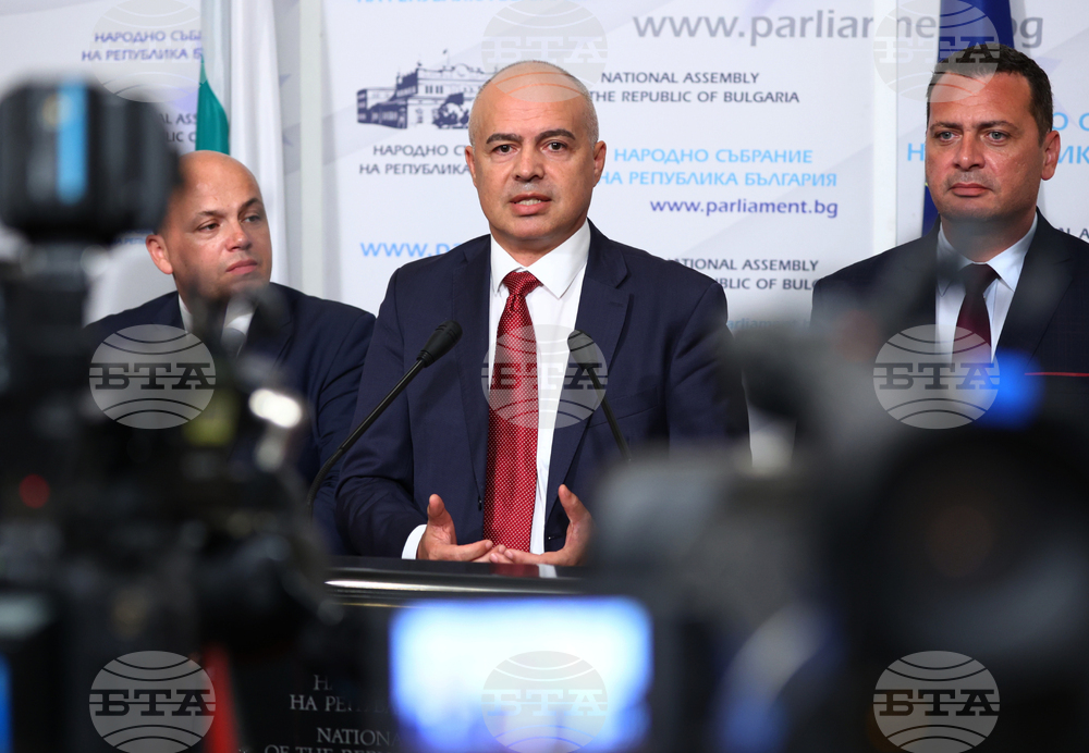 Парламент - БСП за България - брифинг