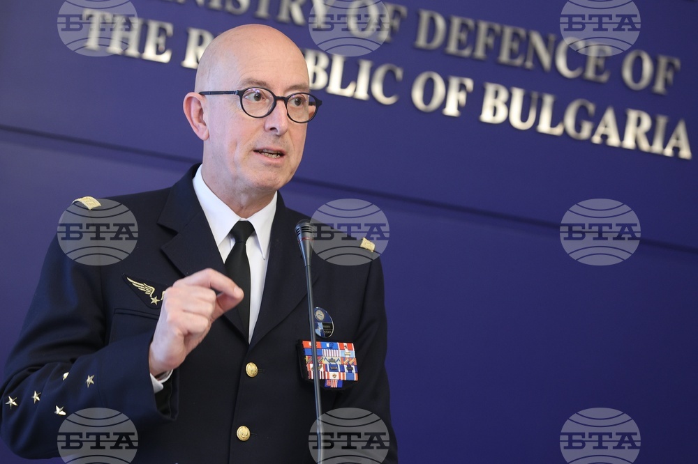 NATO Supreme Allied Commander Transformation Visits Bulgaria, Confers with State, Defence Leaders