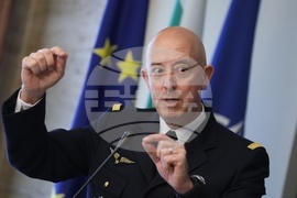 Министерство на отбраната - Филип Лавин - посещение