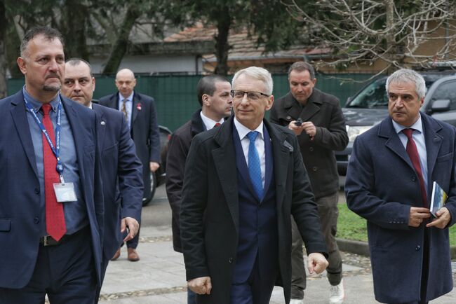 Моето желание беше тези преговори да се проведат преди 6 март, каза премиерът в оставка Николай Денков