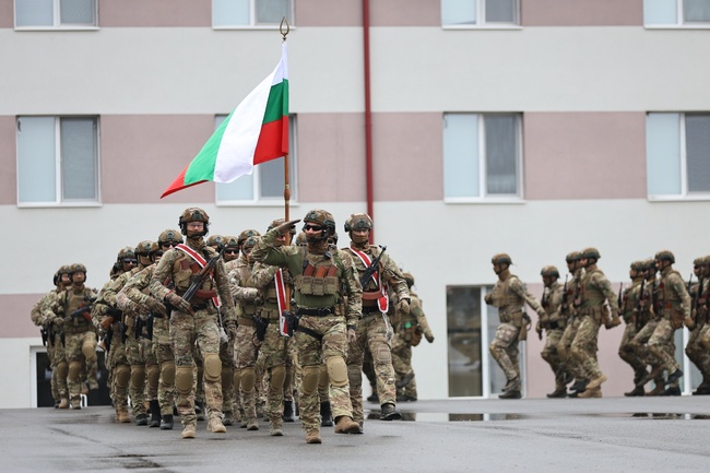 Български, румънски и американски военнослужещи демонстрираха способности по време на многонационалното учение Trojan Footprint 24