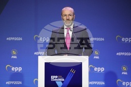 Румъния - ЕНП - конгрес - Урсула фон дер Лайен - Манфред Вебер