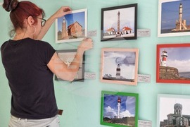 Варна - Бела Бенова - фотоизложба на фарове