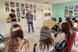 Варна - Бела Бенова - фотоизложба на фарове