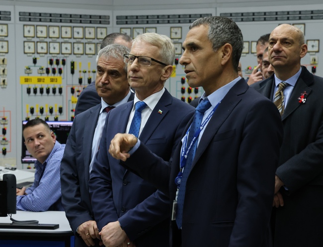 Премиерът Денков от АЕЦ „Козлодуй“: Очаквам плавен преход към неруско гориво