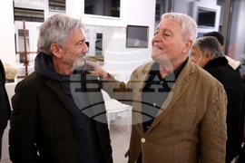 Изложба „Артефакти“