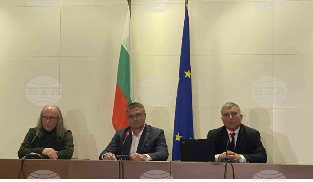 Възраждане: Украински политици призоваха управляващите ни да прекратят военната помощ за държавата им. В Украйна шества нацизъм, казаха те