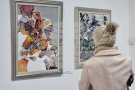 Ямбол - „Тя“ - изложба