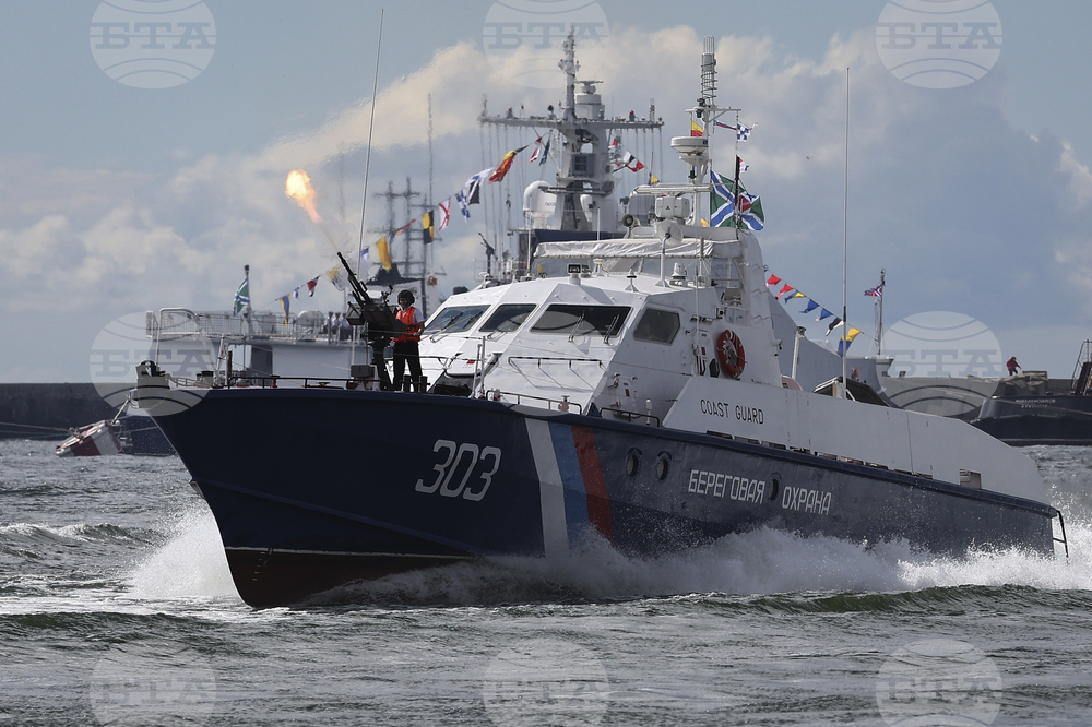 Русия освободи петролен танкер, който задържа в Балтийско море