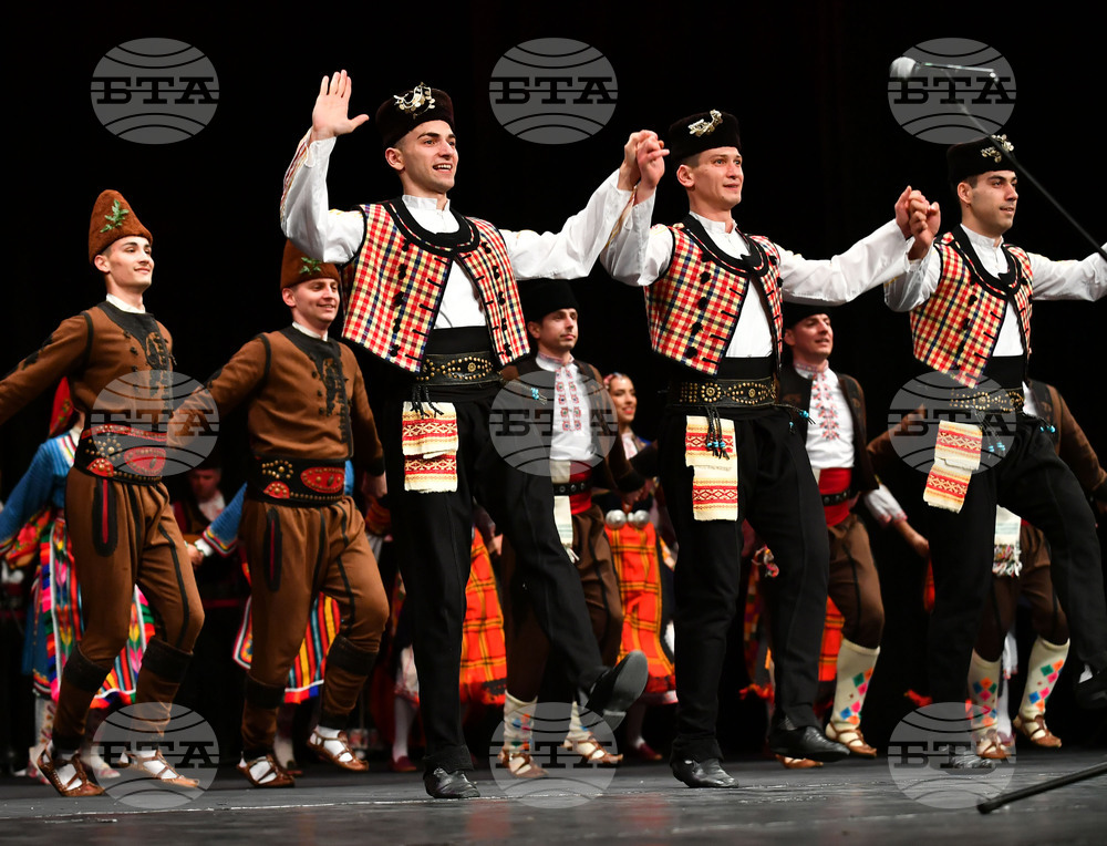 Разград - ансамбъл "Тракия" - концерт