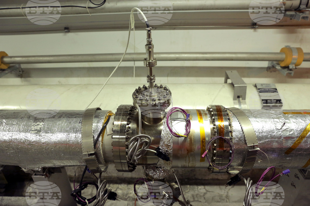 March 11, 1999: Bulgaria Joins CERN