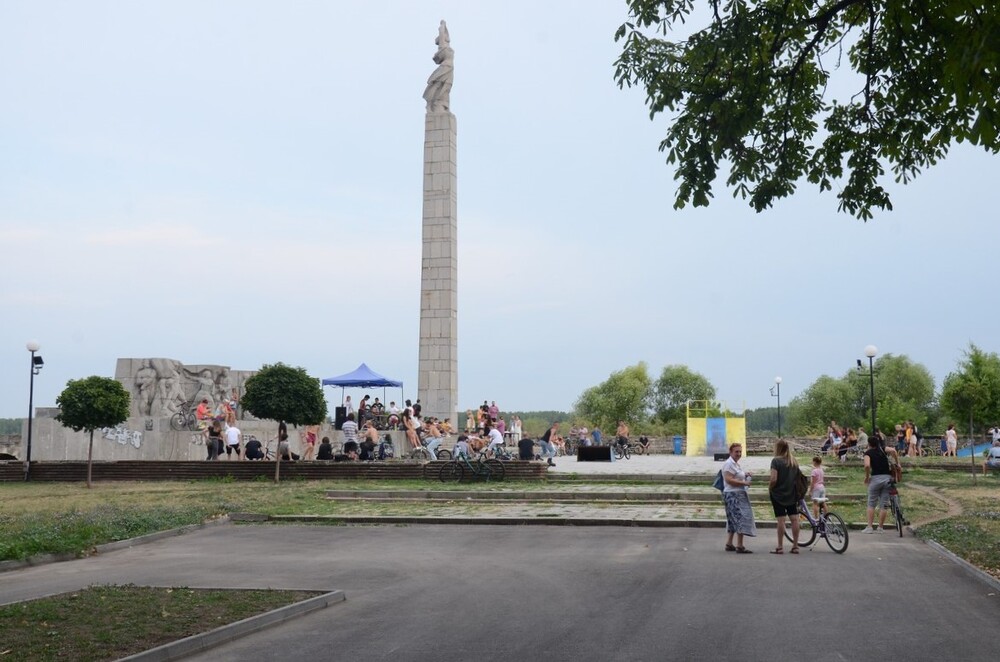 Субкултурен меланж в „Дунавски вълни“