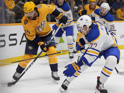 Sabres Predators Hockey