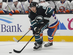 Islanders Sharks Hockey