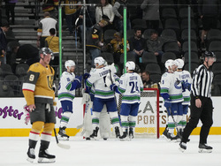 Canucks Golden Knights Hockey