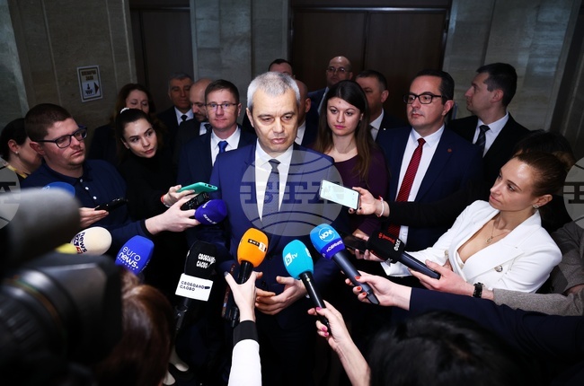 Народно събрание - Костадин Костадинов - брифинг