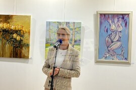 Казанлък - изложба “Женското начало”