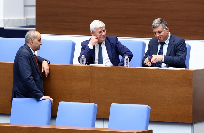 Министър Вътев изрази надежда новото ръководство на Община Шумен да прояви активност, за да се реши съдбата на сградата на бившата ветеринарна лечебница