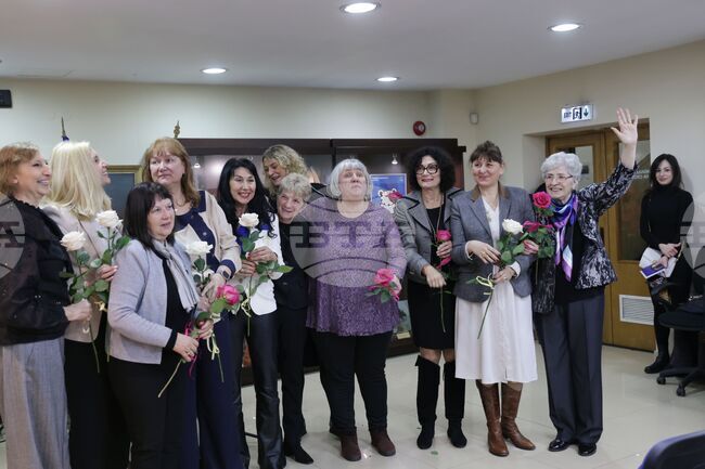 Европейските шампионки от Левски от 1984 година си организират среща в зала "Триадица"