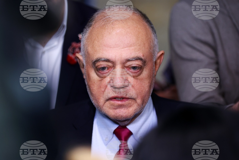 Народно събрание - ПП-ДБ - кулоари - пресконференция