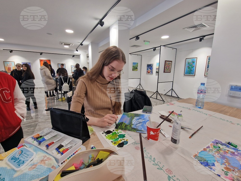 Ученици от Петрич рисуваха в подкрепа на благотворителна кауза