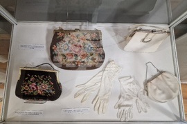 Свищов - Исторически музей - 8 март - изложба