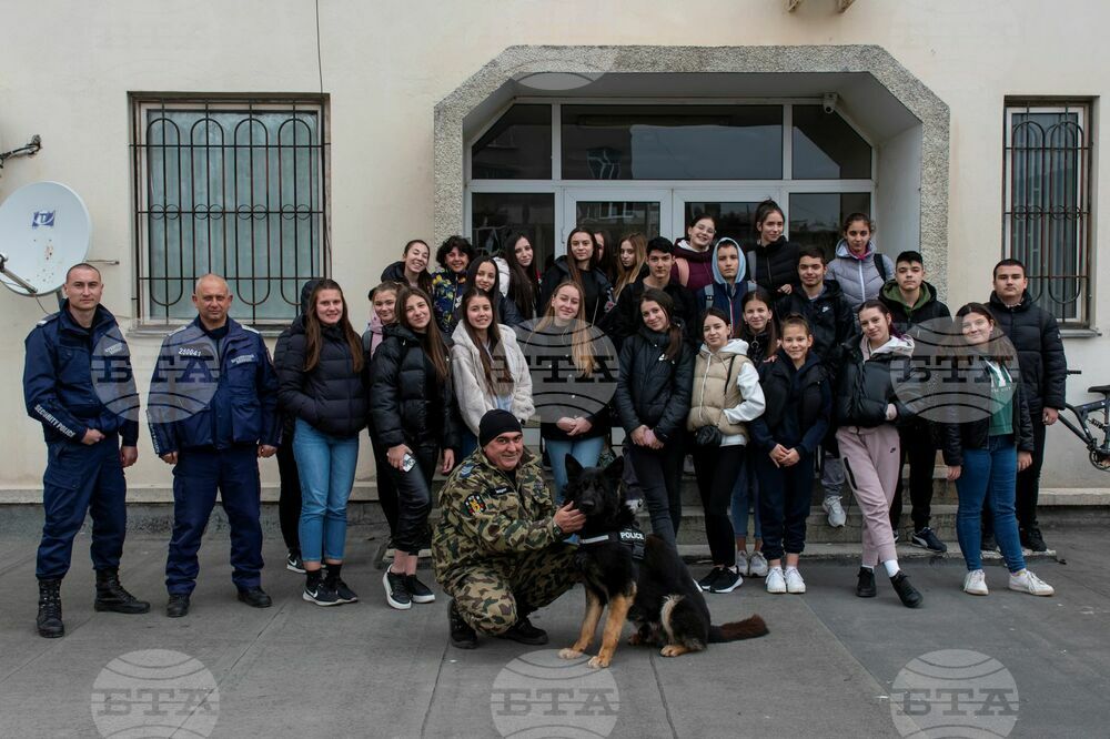 ОДМВР – Търговище: Осмокласници от търговищко средно училище гостуваха в РУ-Търговище