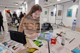 Петрич - рисуване - благотворителна кауза