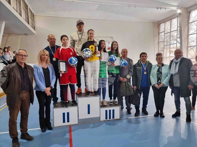 Разград - минифутбол - награждаване