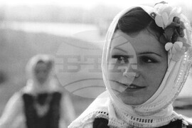 Магията на българките в народни носии