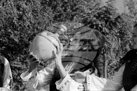 Магията на българките в народни носии