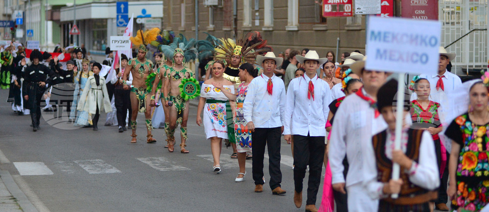 Разград - Панаир на киселото мляко - дефиле