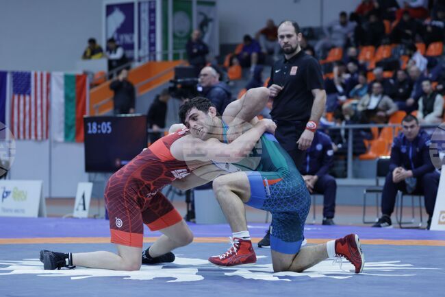 "Дан Колов - Никола Петров“ - борба - Рамазан Рамазанов - Вадим Цуркан 