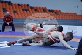 "Дан Колов - Никола Петров“ - борба - Мирослав Киров - Петър Петров