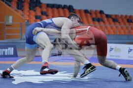 "Дан Колов - Никола Петров“ - борба - Мирослав Киров - Петър Петров