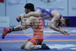 "Дан Колов - Никола Петров“ - борба - Стилиян Илиев - Ясин Адас