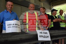 Благоевград - протест - пътни строители